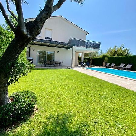 Villa Divina With Private Heated Pool Pula Exterior photo
